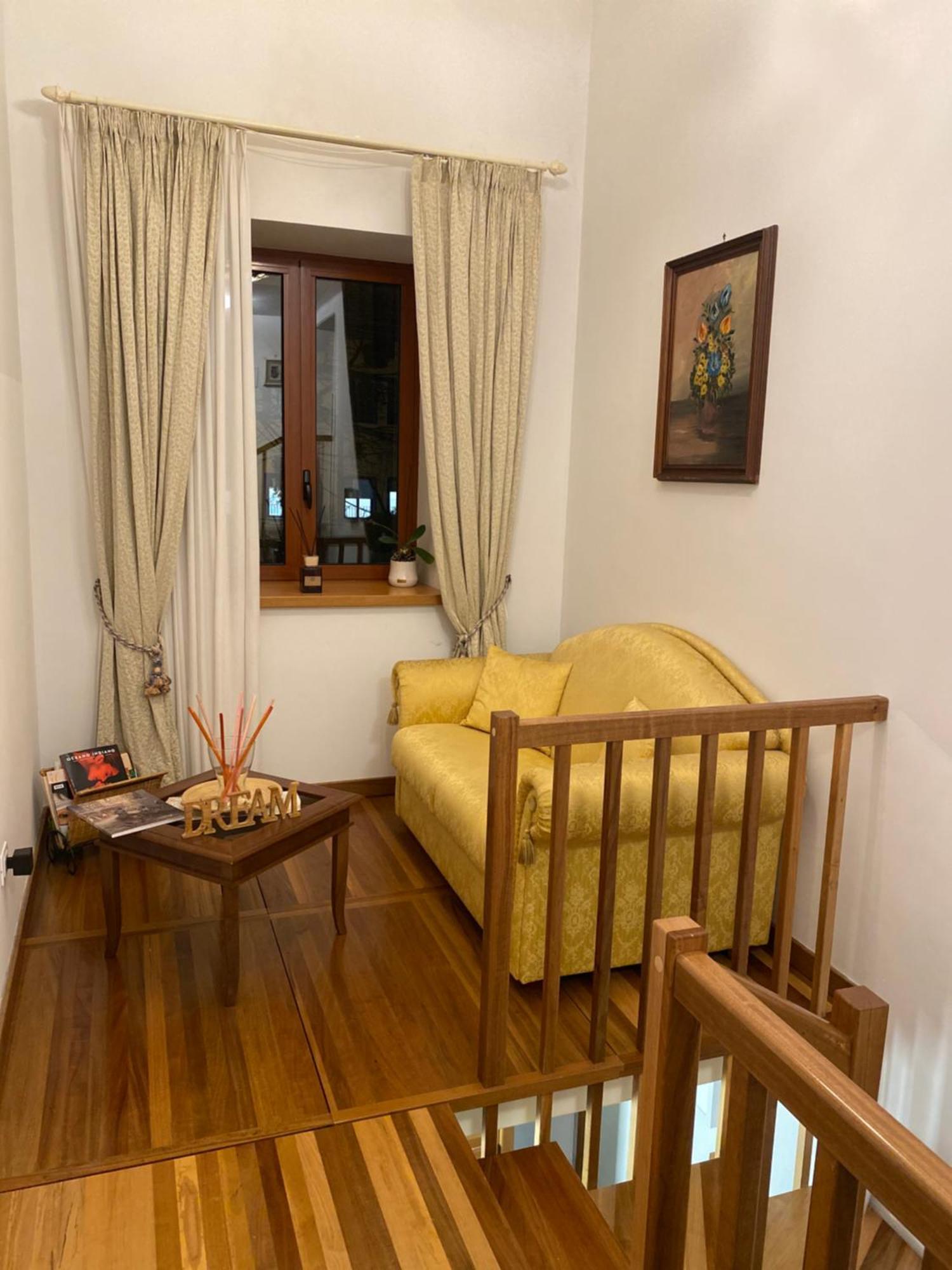 Serena Rooms Solofra ภายนอก รูปภาพ